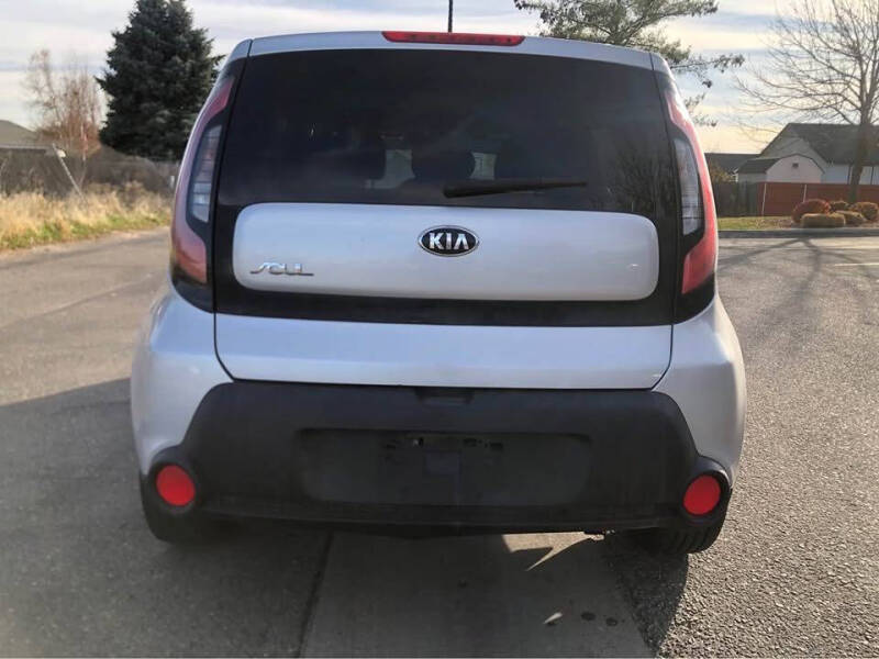 2014 Kia Soul +