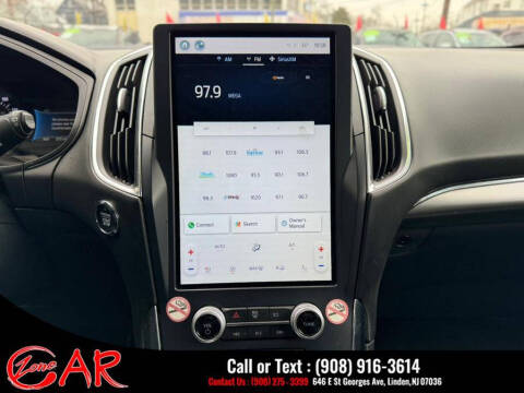 2022 Ford Edge Titanium