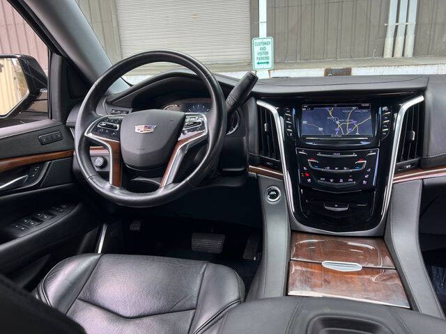 2020 Cadillac Escalade ESV Luxury