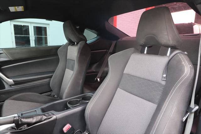 2019 Toyota 86 Coupe - $24,197