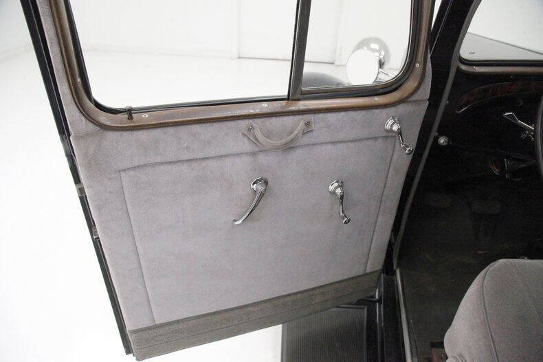 1933 Chevrolet Master Deluxe