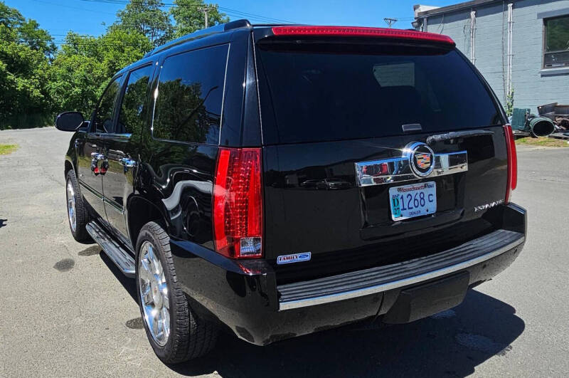 2013 Cadillac Escalade Luxury