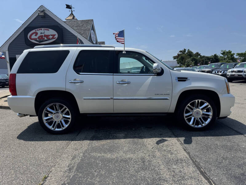 2011 Cadillac Escalade Platinum Edition