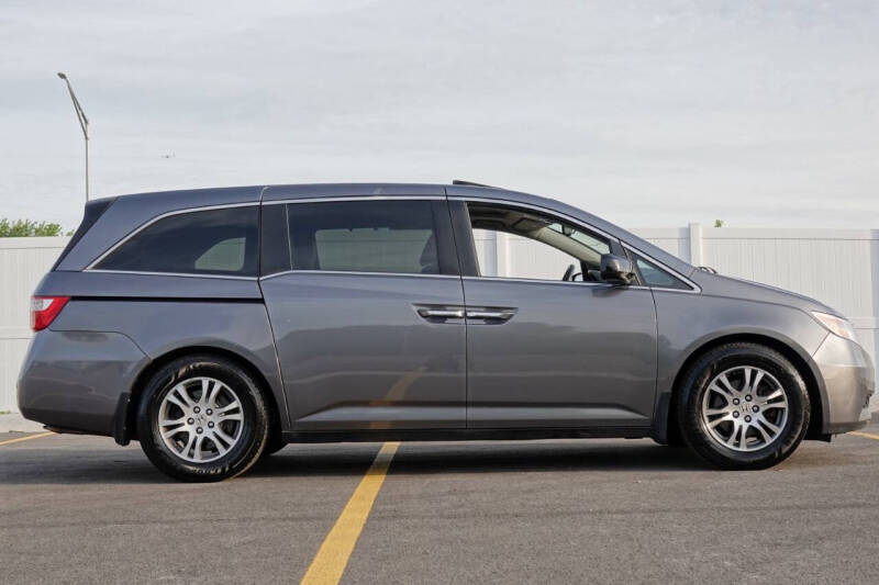 2011 Honda Odyssey EX-L w/DVD