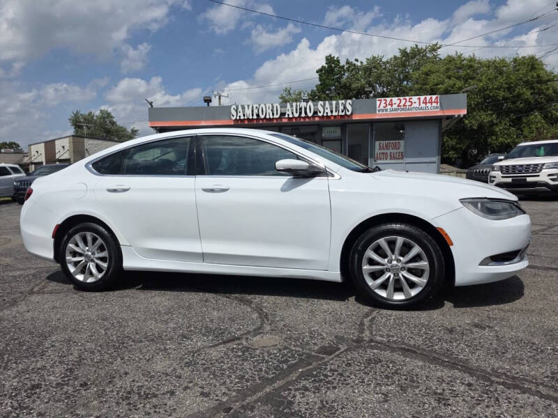 2016 Chrysler 200 C