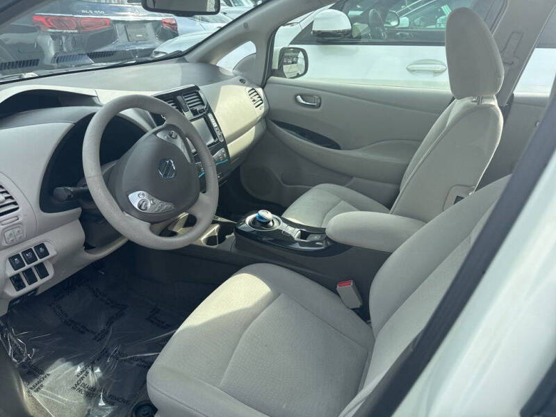 2012 Nissan LEAF SV