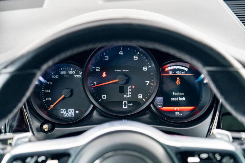 2019 Porsche Macan