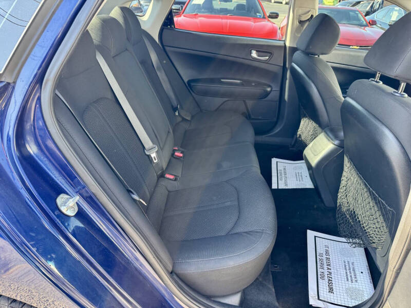 2019 Kia Optima LX