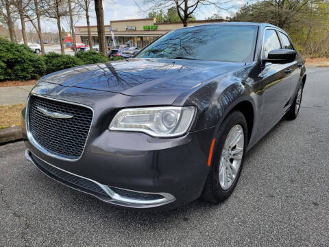 2018 Chrysler 300 for sale at Luxury Cars of Atlanta in Snellville GA