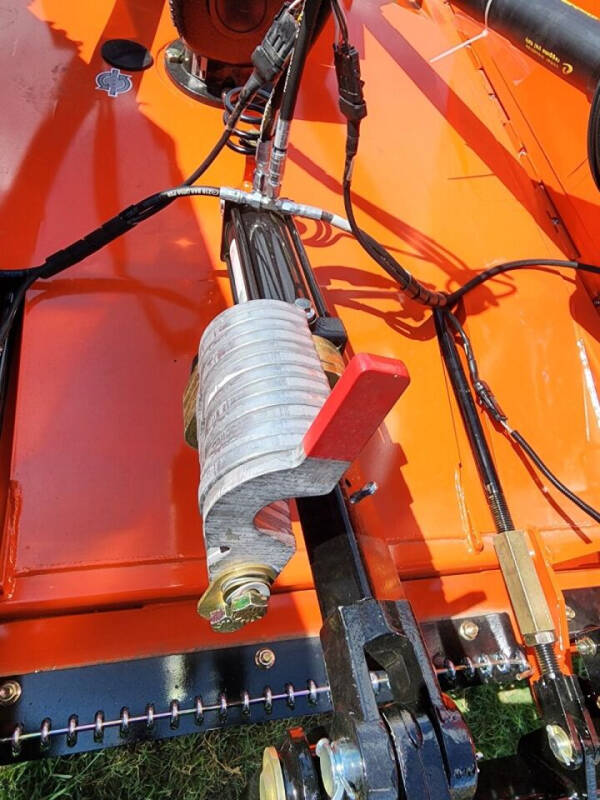 2023 Land Pride RC3712