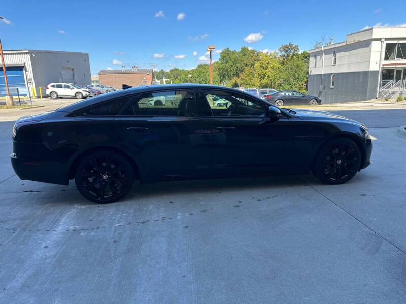 2013 Jaguar XJL Portfolio