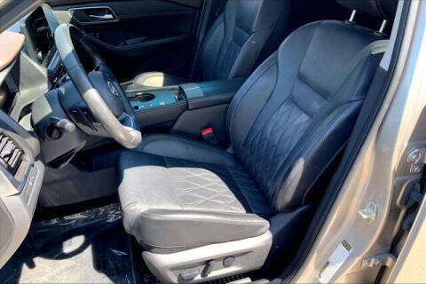 2023 Nissan Rogue Platinum