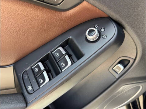2016 Audi A4 2.0T quattro Premium Plus