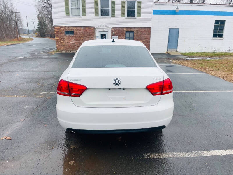 2015 Volkswagen Passat 1.8T SE