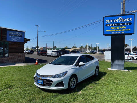 2019 Chevrolet Cruze for sale at TETON PEAKS AUTO & RV in Idaho Falls ID