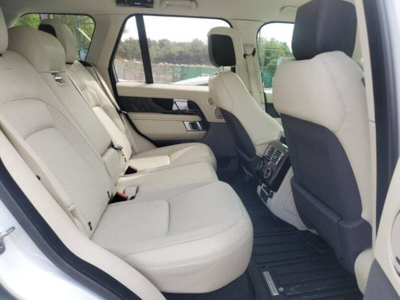 2022 Land Rover Range Rover P525 HSE Westminster Edition