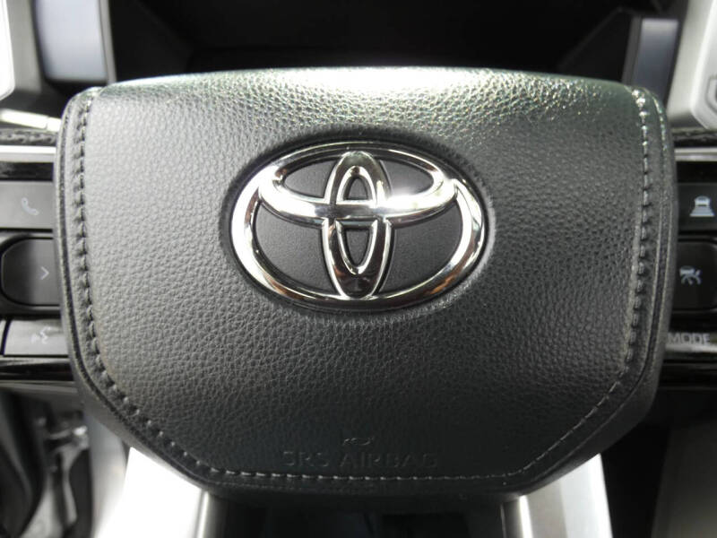 2024 Toyota Tundra Platinum HV