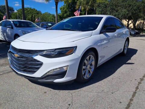 2019 Chevrolet Malibu for sale at ROYALTON MOTORS in Plantation FL