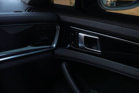 2018 Porsche Panamera