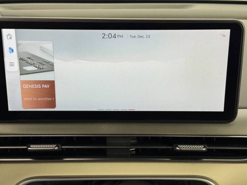 2024 Genesis GV60 Standard