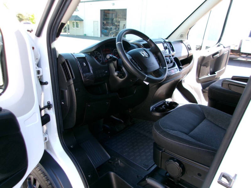 2016 Roadtrek Simplicity