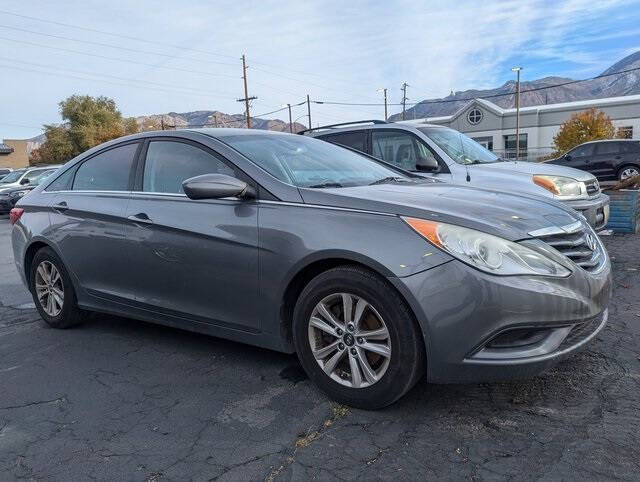 2013 Hyundai SONATA for sale at Axio Auto Boise in Boise, ID