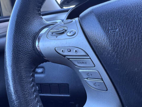 2017 Nissan Murano SV