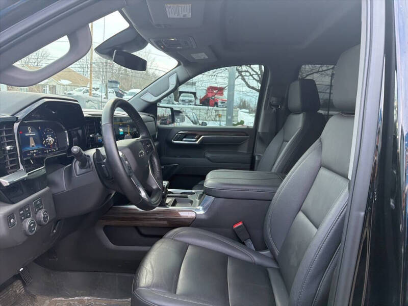 2025 Chevrolet Silverado 1500