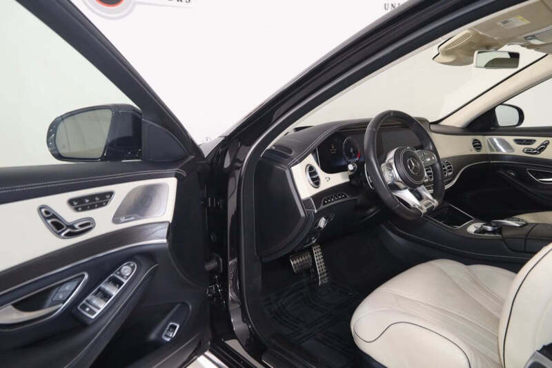 2019 Mercedes-Benz S-Class AMG S 63