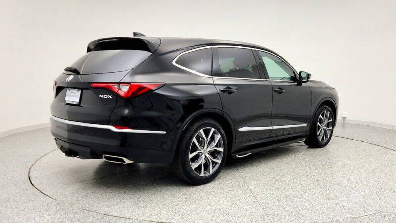 2022 Acura MDX w/Tech