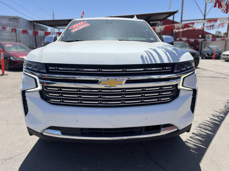 2021 Chevrolet Suburban Premier's photo