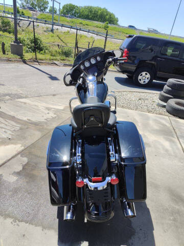 2023 Harley-Davidson Street Glide