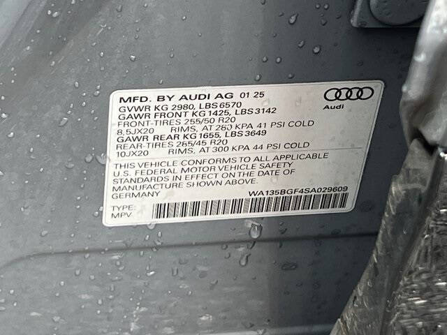 2025 Audi SQ6 e-tron quattro Prestige