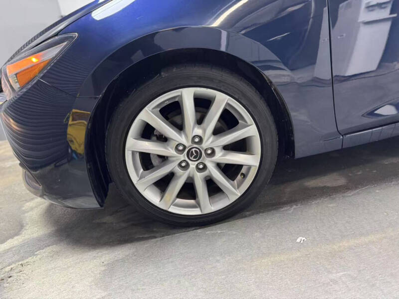 2017 Mazda MAZDA3 Touring