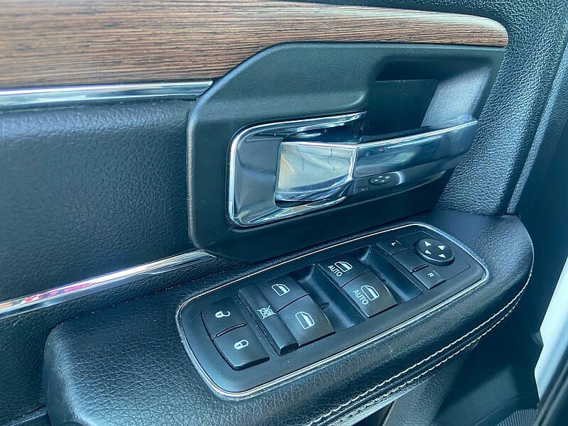 2017 RAM 1500 Laramie