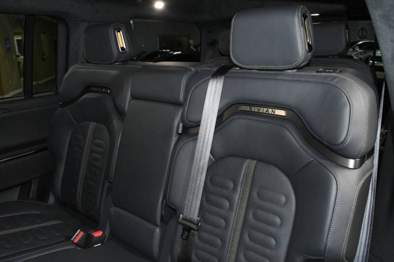 2022 Rivian R1S Launch Edition