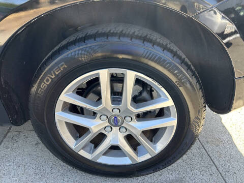 2017 Volvo XC60 T5 Dynamic
