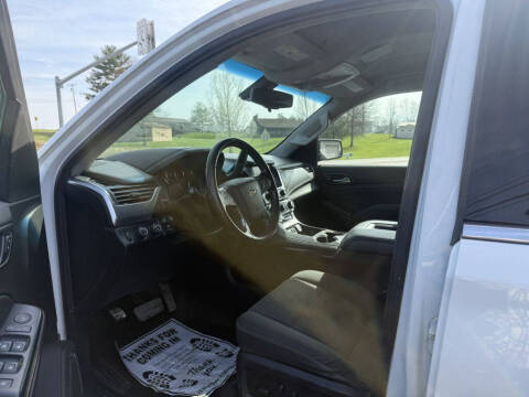 2017 Chevrolet Suburban LS