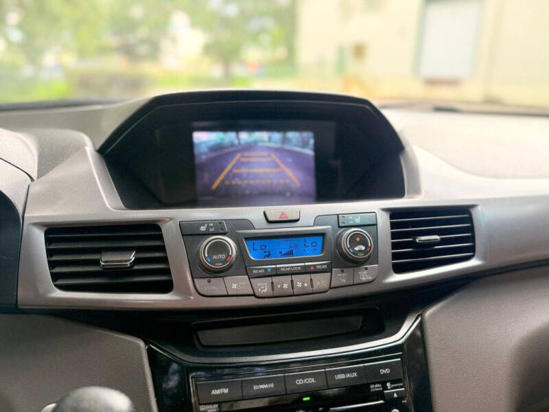 2012 Honda Odyssey EX-L w/DVD