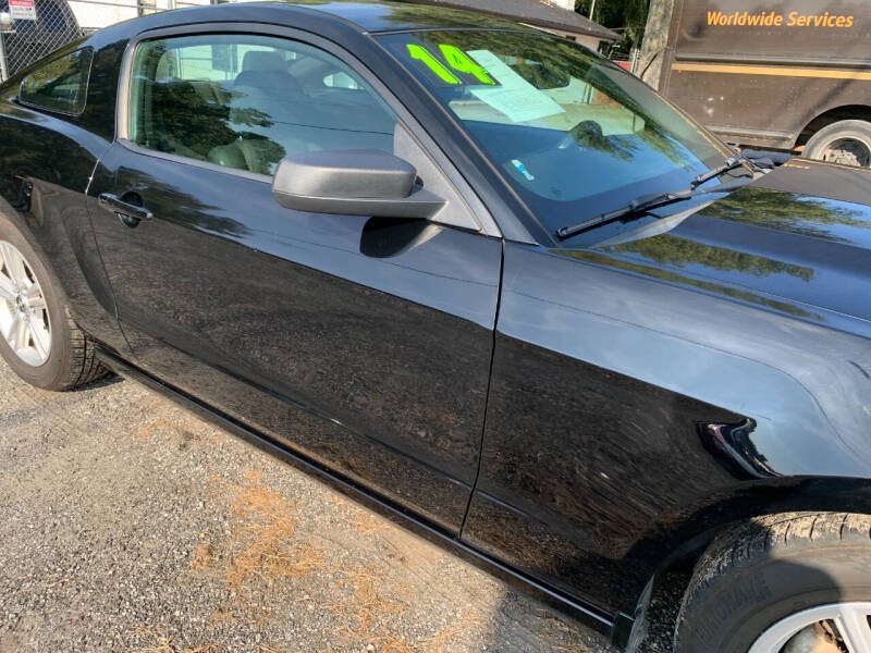 2014 Ford Mustang V6