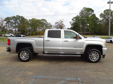 2017 GMC Sierra 2500HD Denali