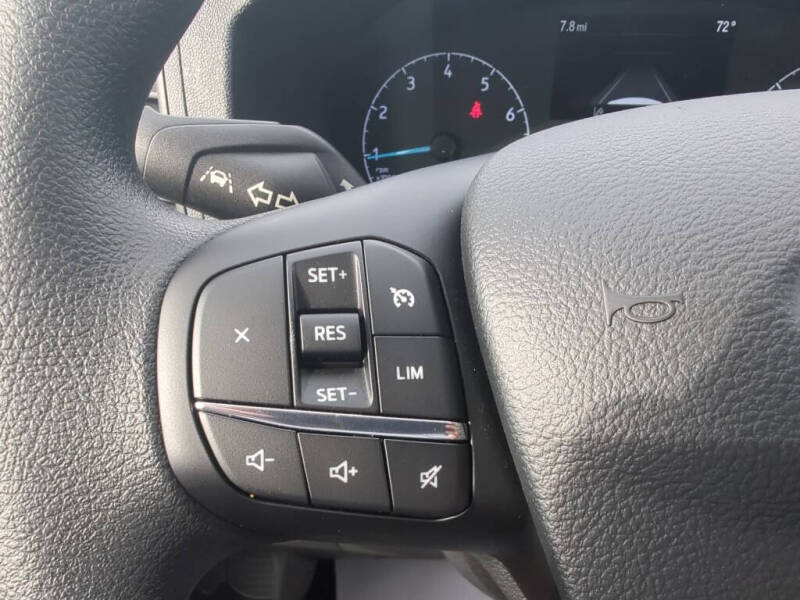 2025 Ford Transit 350 XLT