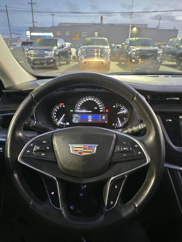 2017 Cadillac XT5 Luxury