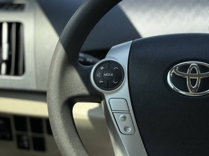 2013 Toyota Prius Two