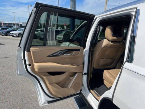 2019 Cadillac Escalade Platinum