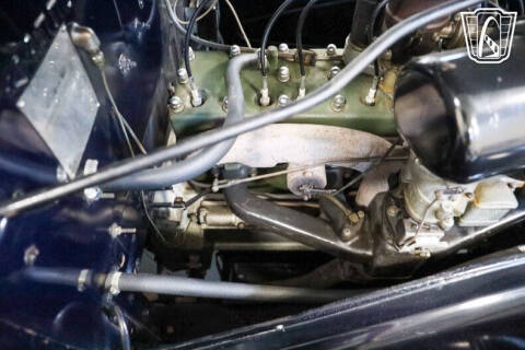 1938 Packard Super Eight