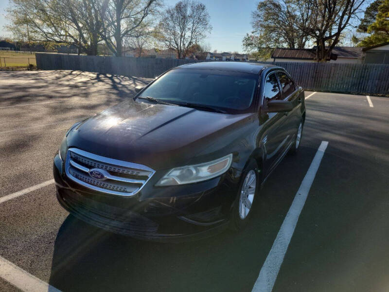 2012 Ford Taurus SE