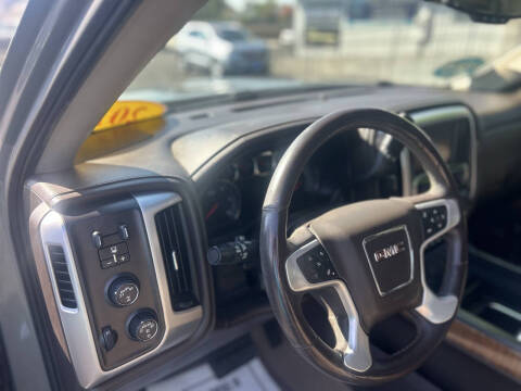 2017 GMC Sierra 1500 SLT