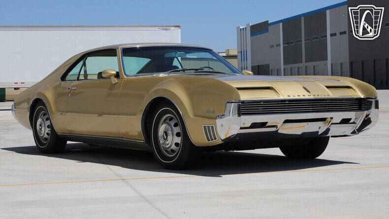 1966 Oldsmobile Toronado