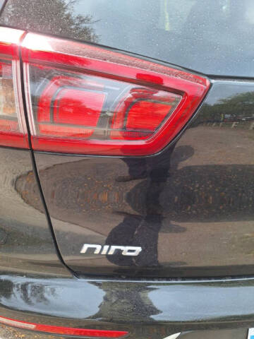 2017 Kia Niro FE